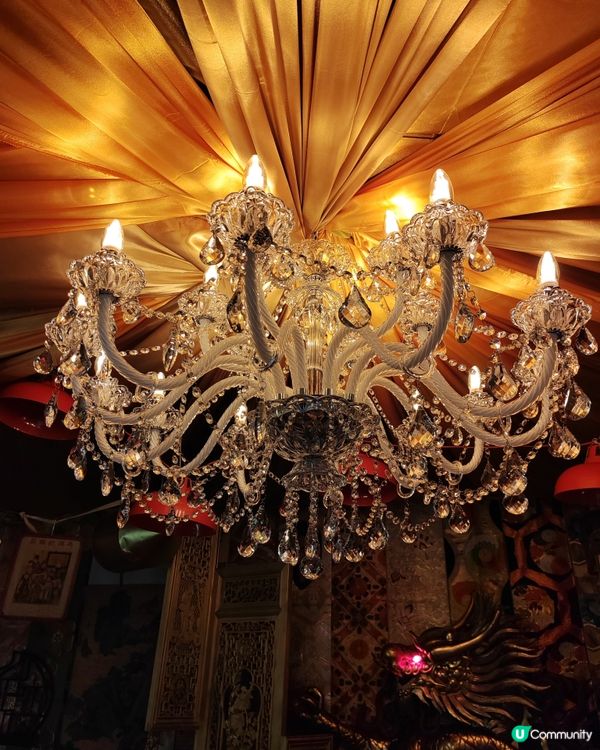 油街實現展覽（三）：在金光閃閃中重新檢視生活✨