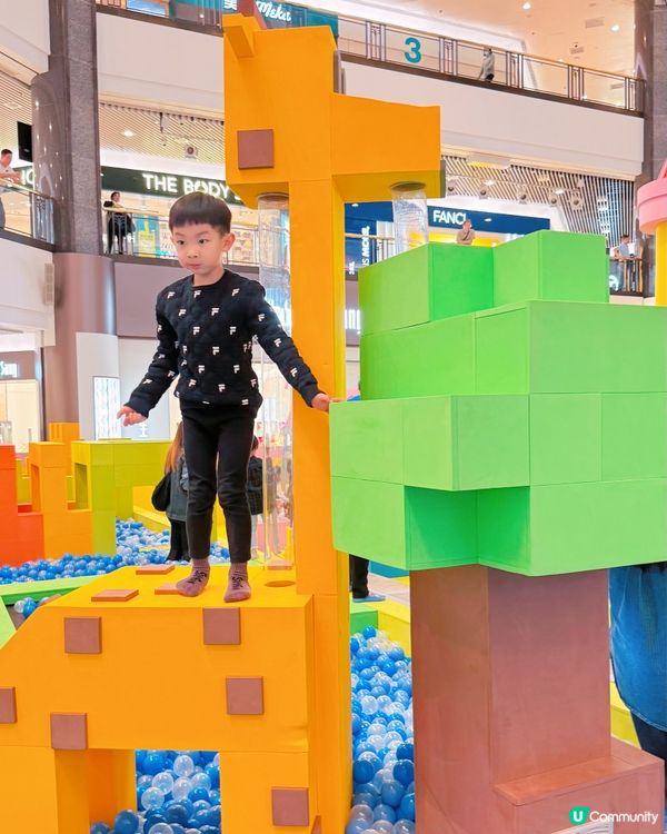 復活節玩到癲！🥳 5,000呎積木城堡