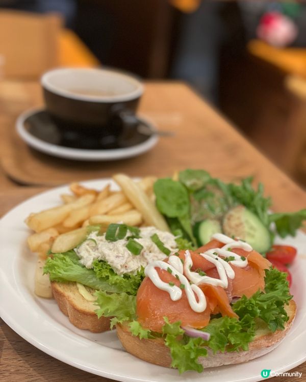 初嘗無印café 黑芝麻latte有驚喜🖤