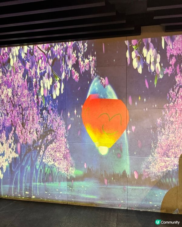 ## 尖沙咀浪漫天燈🏮  螢火約會🔥