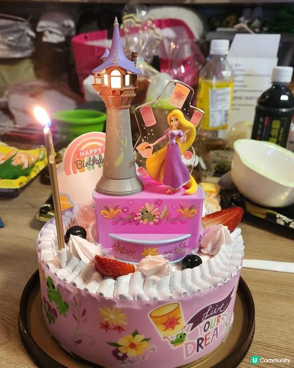 長髮公主雜果蛋糕 💕