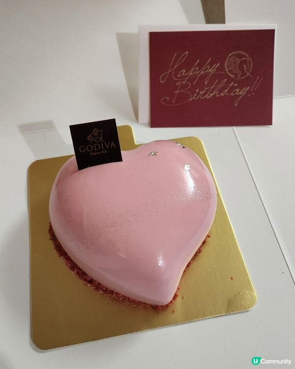 GODIVA 士多啤梨覆盆子朱古力蛋糕 🍰💕