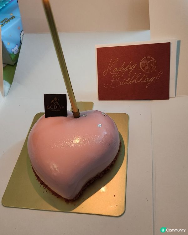 GODIVA 士多啤梨覆盆子朱古力蛋糕 🍰💕