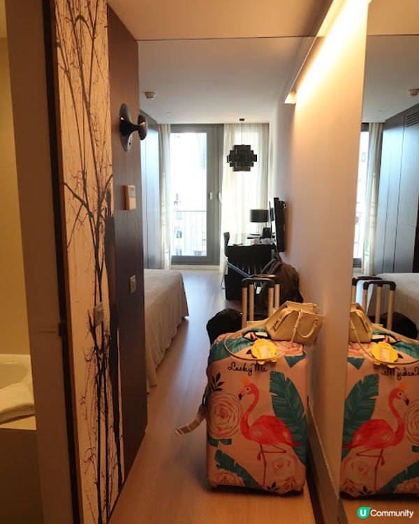 去西葡歎 住宿篇 (巴塞隆拿睇到聖家堂嘅酒店 - Ayre Hotel Rosellon,超打卡嘅天台)