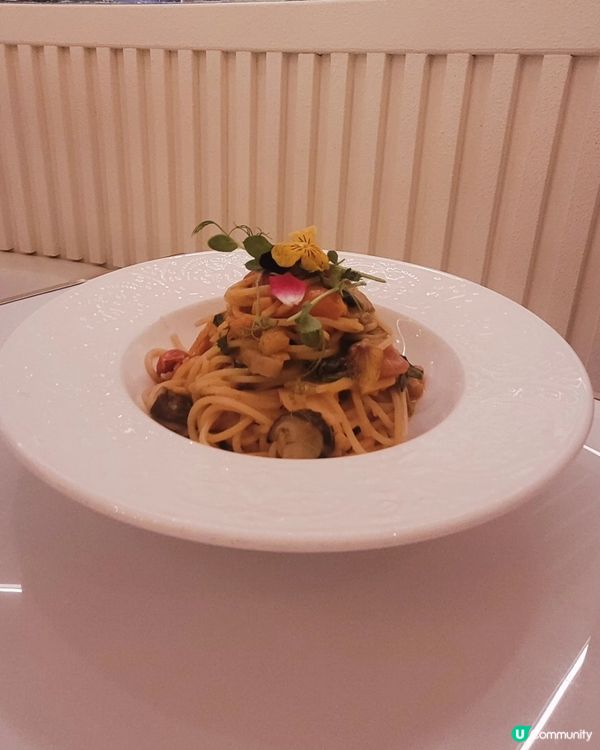  觀塘打卡西餐廳，環境靚到爆！🤩