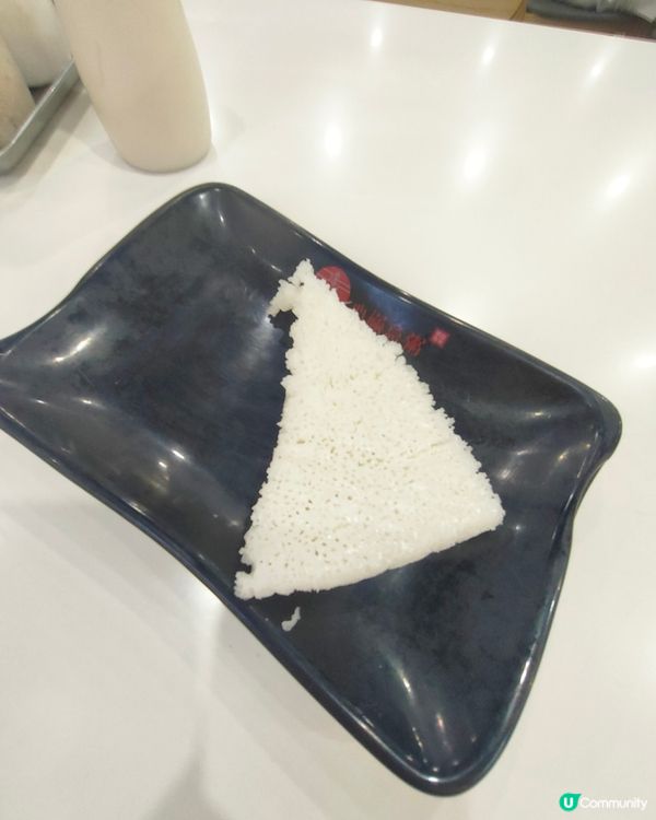 堅尼地城粥店有白糖糕食 🥣 ！