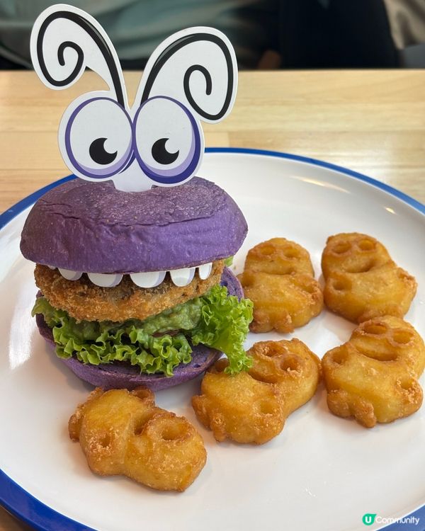 環球影城最新Minion園區 餐廳都有minion造型食品