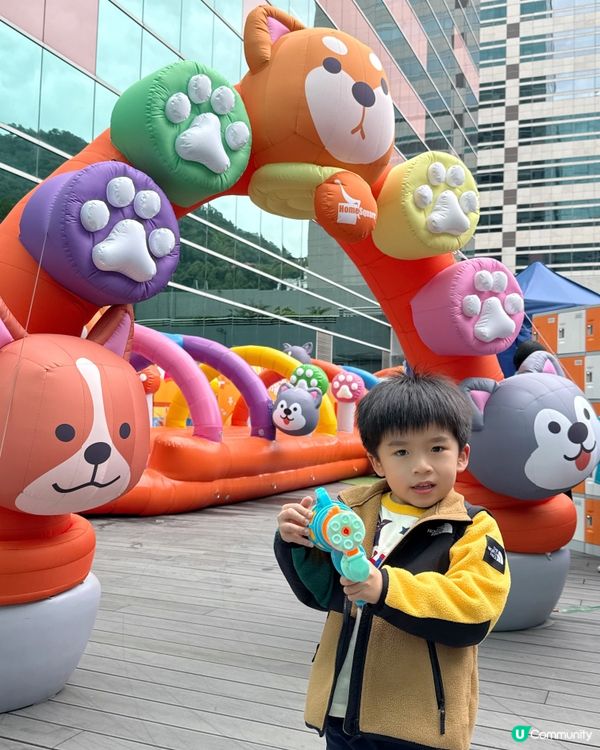 逢星期日我哋都會去HomeSquare同Adrian上興趣班...