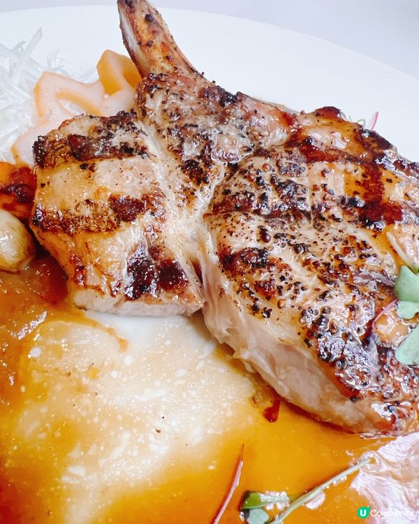 金鐘秘境餐廳！🌊瀑布旁歎香煎豬扒蘋果燒汁🤤🥩Pondside