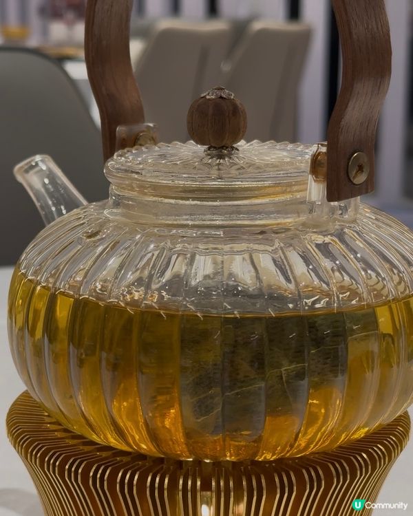 ｢世一‼️極厚切蜜汁黑毛豬｣