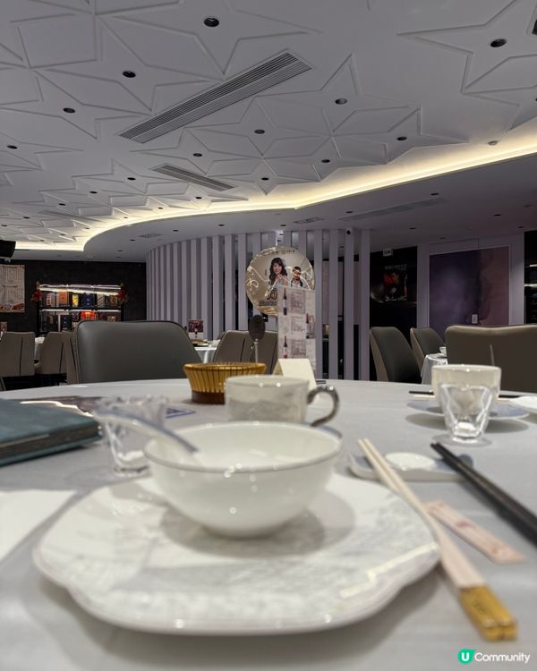 ｢世一‼️極厚切蜜汁黑毛豬｣