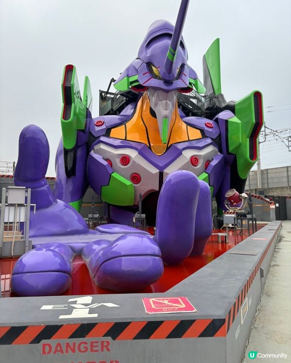 超巨大EVA初號機!!!!!!!!! 