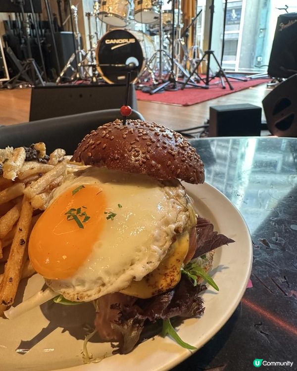 必食和牛漢堡同埋黑松露薯條