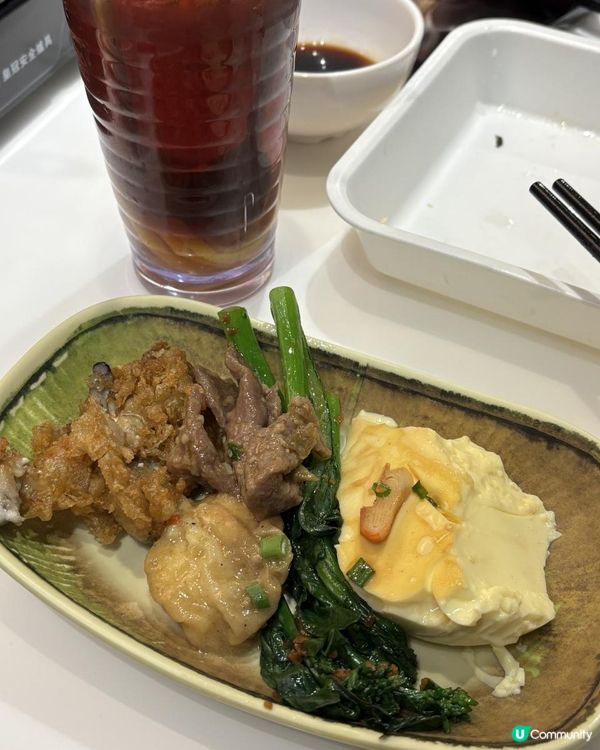 學生49蚊就食到嘅十餸放題！其他人人58蚊～仲有雞煲放題！