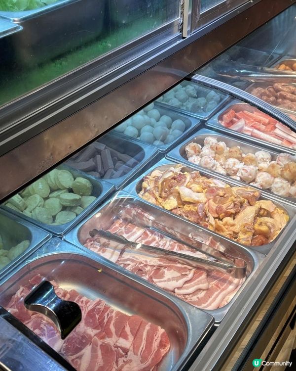 學生49蚊就食到嘅十餸放題！其他人人58蚊～仲有雞煲放題！