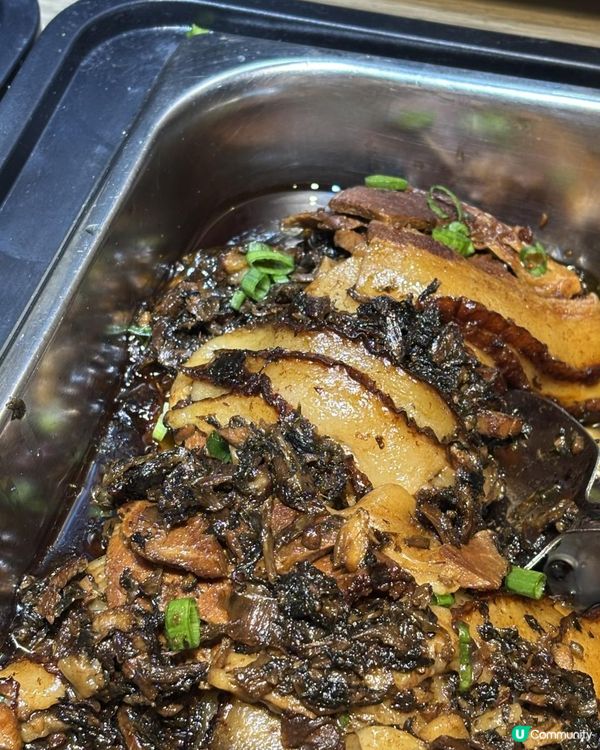 學生49蚊就食到嘅十餸放題！其他人人58蚊～仲有雞煲放題！