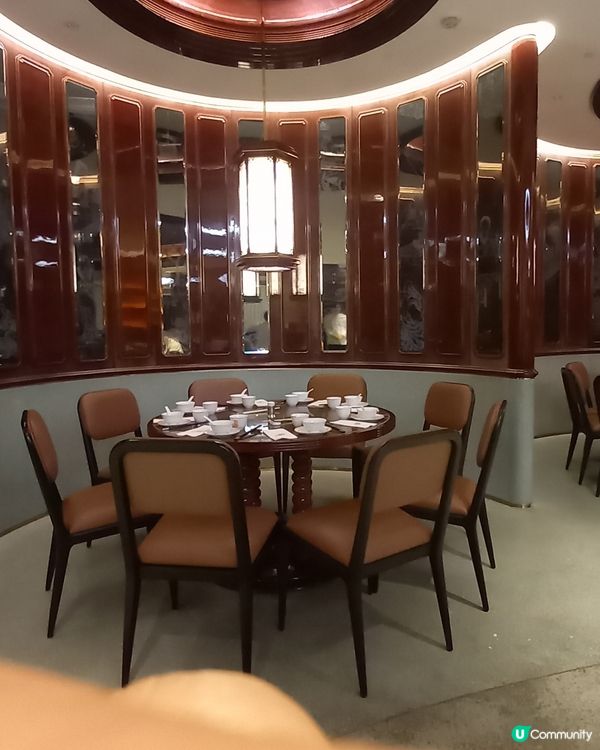 上浦京，茶樓。懷舊，有卓頭