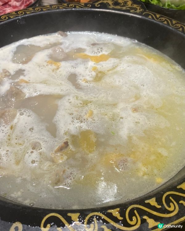 品記火鍋！個去骨文昌雞唔話得😜