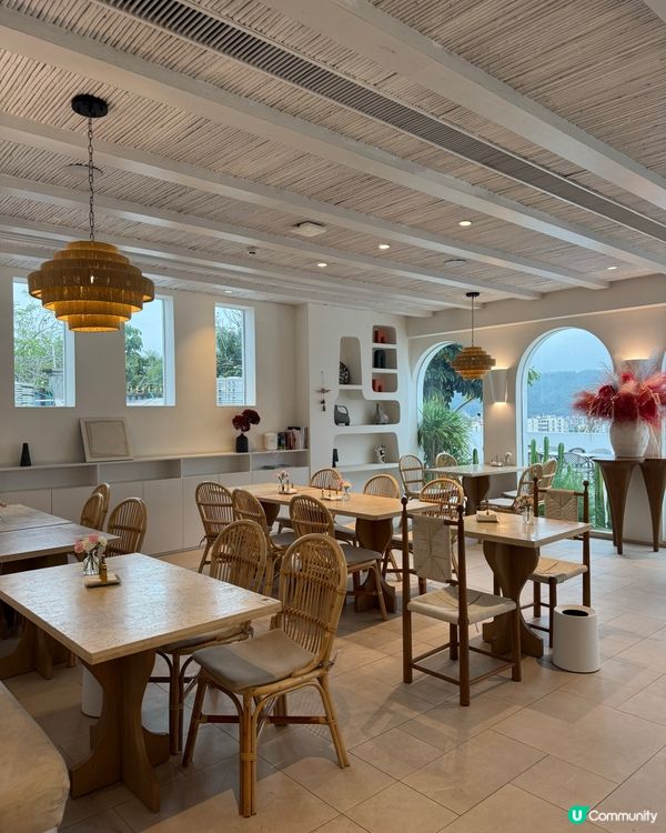 唔洗搭飛機都去到希臘入住白色小屋🤍✨