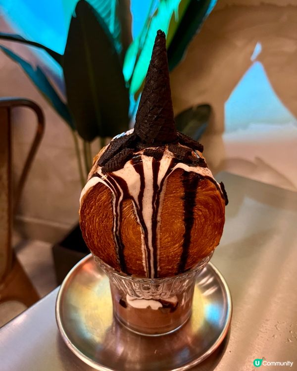 旺角兩層少女粉色主題同露營風打卡Cafe