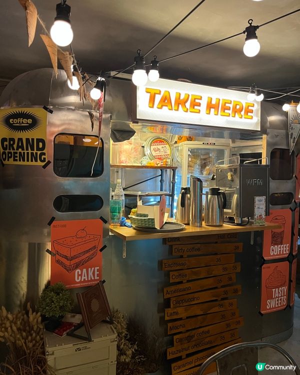 旺角兩層少女粉色主題同露營風打卡Cafe