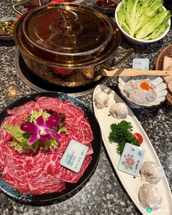 唔滾唔知身體好🔥🇭🇰 去滾懷舊火鍋，霓虹燈下重溫地道風味！