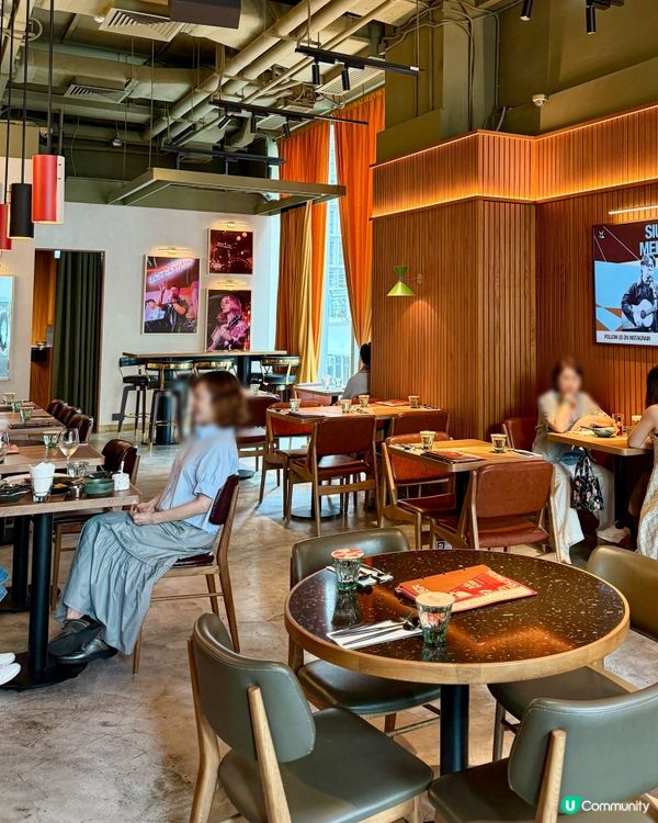 尖沙咀西餐廳🎤🎶 環境舒適，現場音樂表演超正！