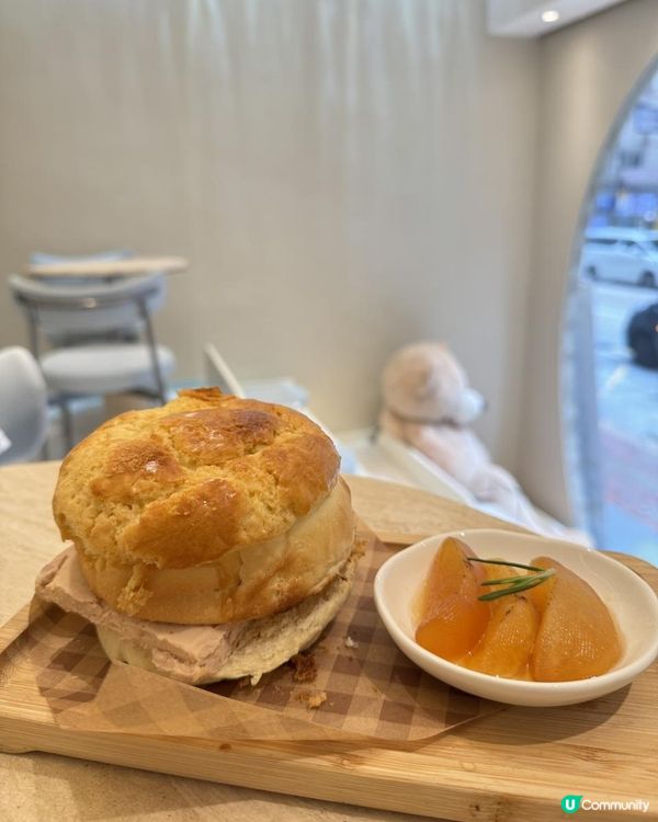 新派港式下午茶藍白格調