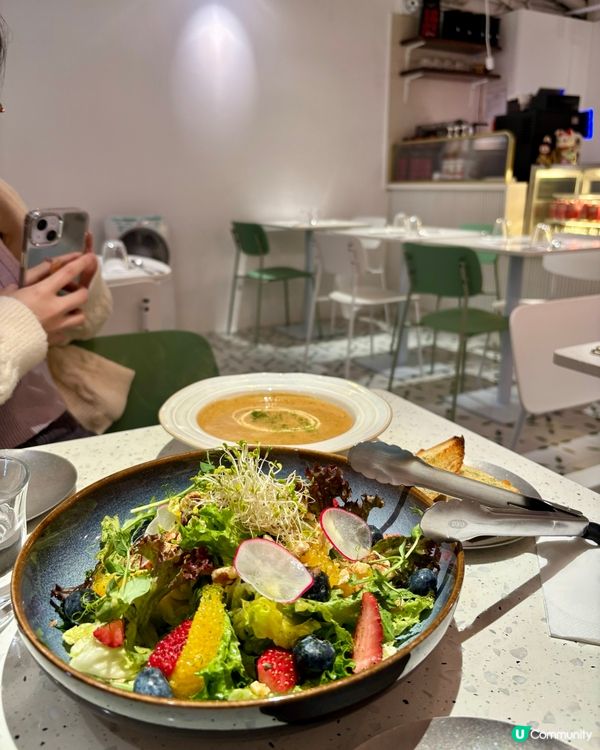 灣仔小清新西餐🤫環境舒服，啱晒傾偈 🍽️