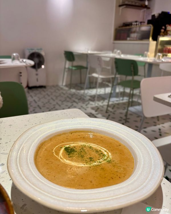 灣仔小清新西餐🤫環境舒服，啱晒傾偈 🍽️