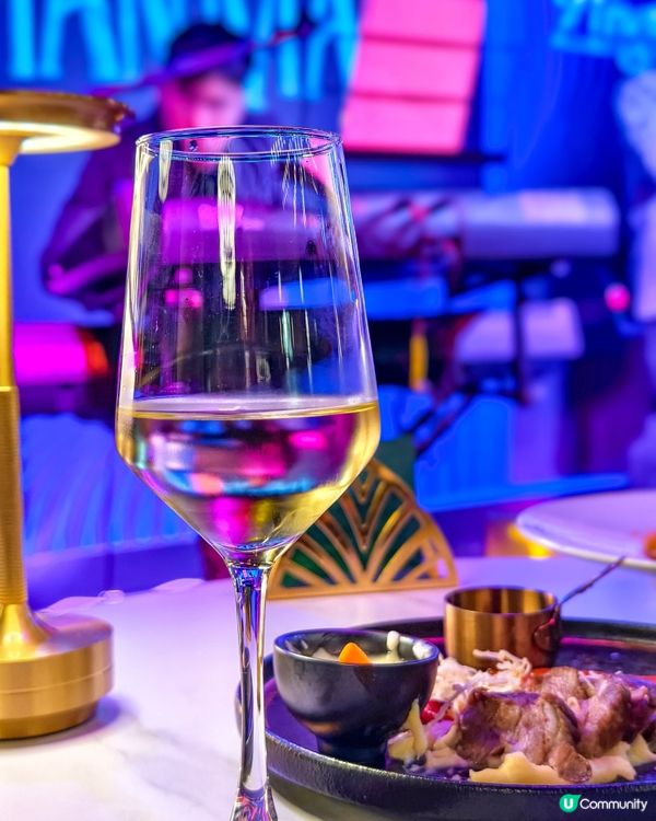 美酒佳餚🍴醉人live Band🎶