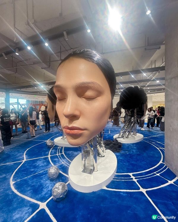 深圳爆紅南山巨人展