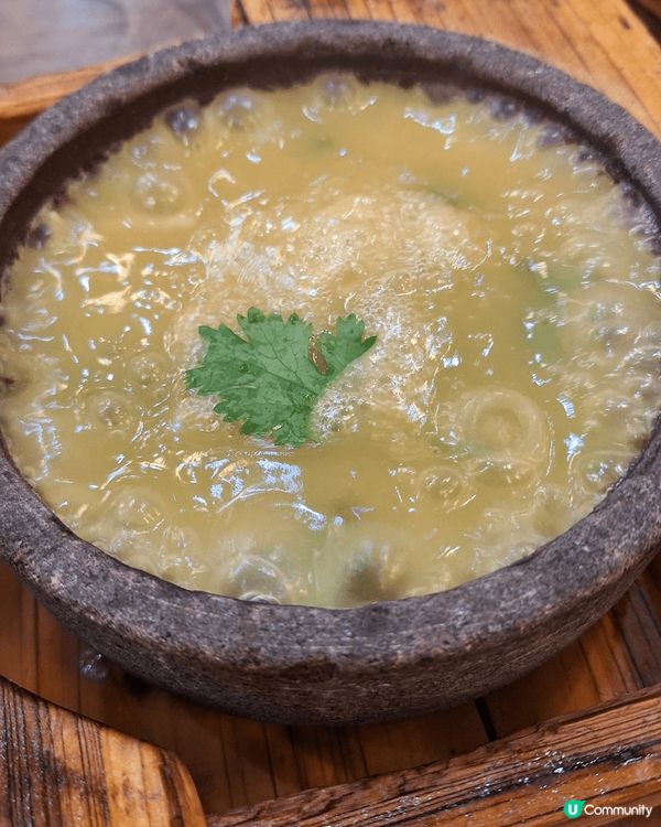 澳門旅遊必吃的餐廳之一，譚家魚翅 Tam Kah Shark...