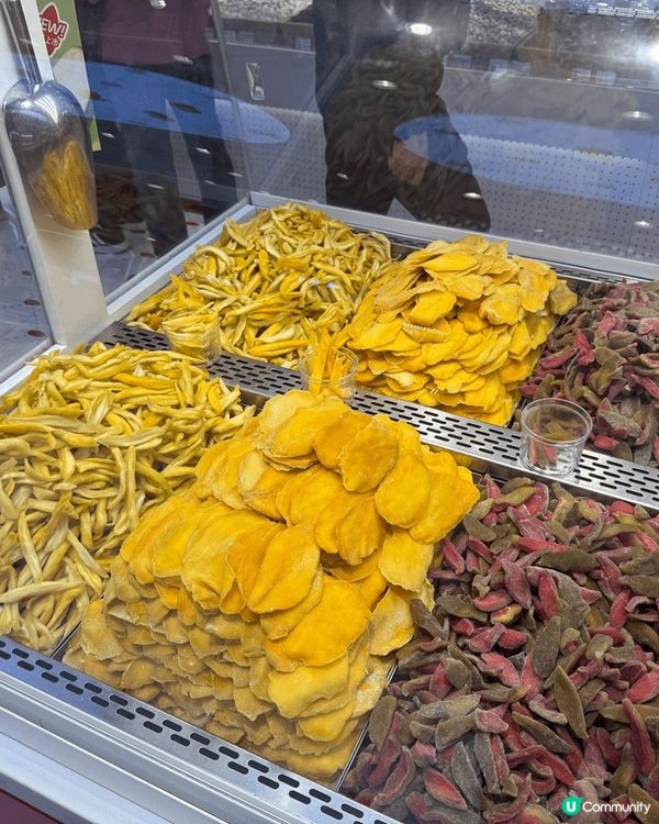 先去頭療 再周圍買下 再食個酸菜魚 