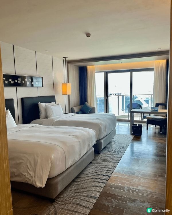 大梅沙京基海灣酒店住咗兩晚，好開心酒店upgrade咗房間，...