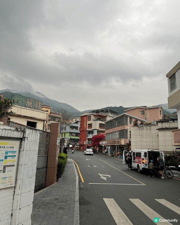 呢個係深圳嘅梧桐山藝術小鎮，環境優美，值得去