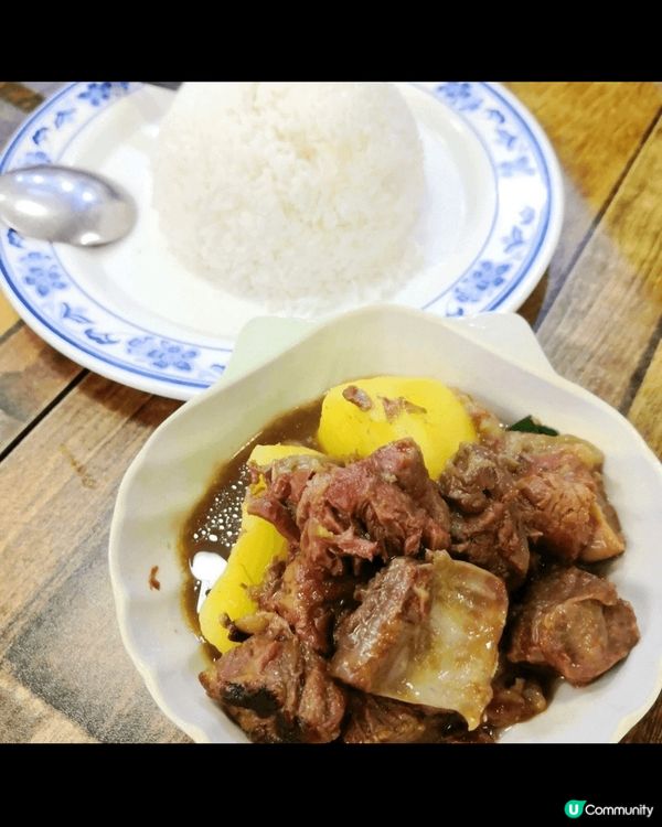 同老公拍拖更，行到深水埗。發現呢間好hit嘅＇家後＇餃子店。...