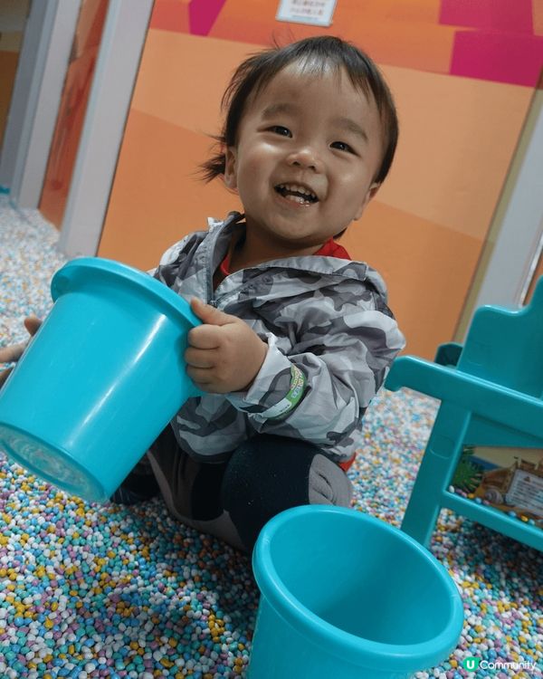 今次玩既地方係九龍灣maga box既kids kids p...