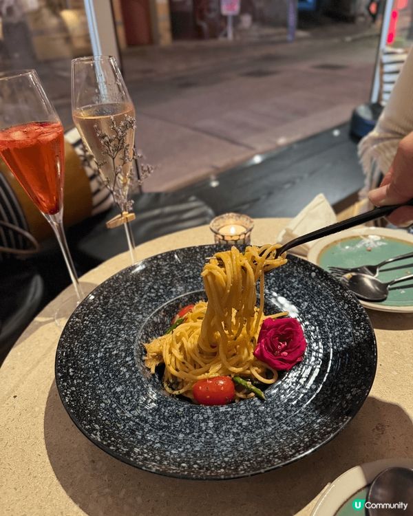 尖沙咀隱蔽餐廳🍴環境超靚又有feel✨室外室內都係打卡位