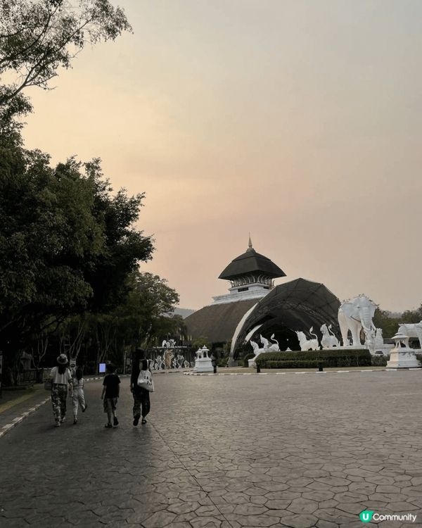 上年復活節一家四口去清邁旅行好開心！小朋友每次去完旅行返黎都...