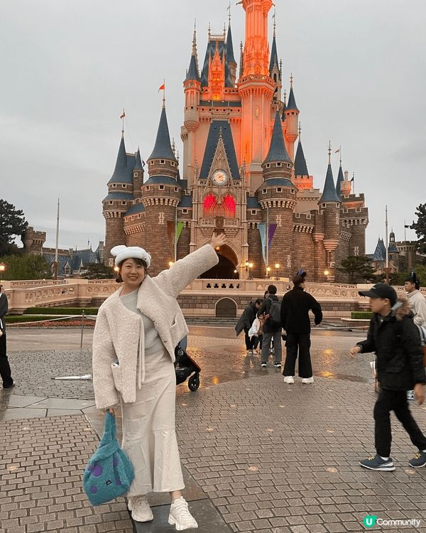 東京迪士尼.最主要係想玩怪獸公司個機動遊戲.其次就係影相打卡...