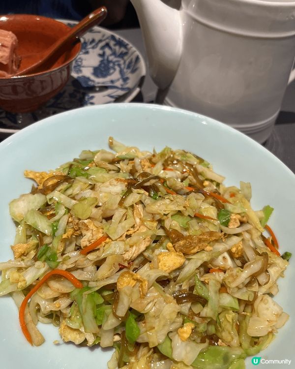 深圳位於崗廈站的卓悅中心地理位置十分方便，復活節假期見到十分...