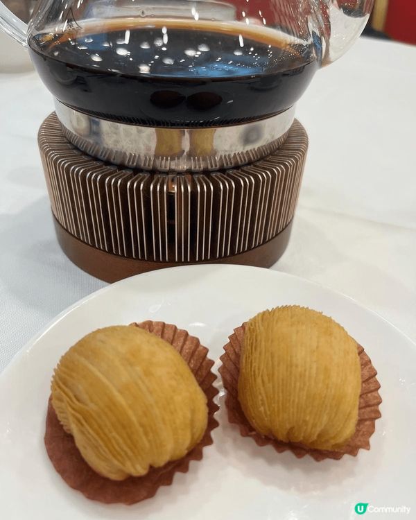 復活節好好天氣，到了深圳的傳統的茶樓-鳳凰樓品嚐經典點心，啖...