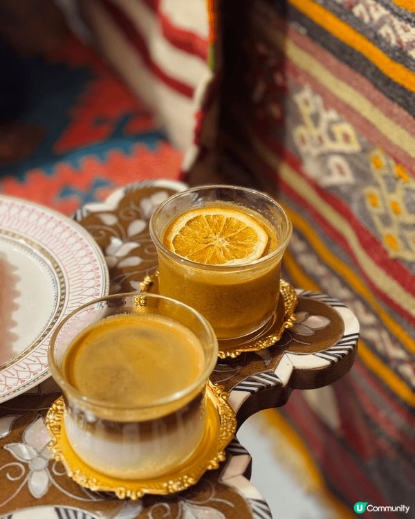 喺長沙灣開咗呢間非常有特色嘅民族風Cafe