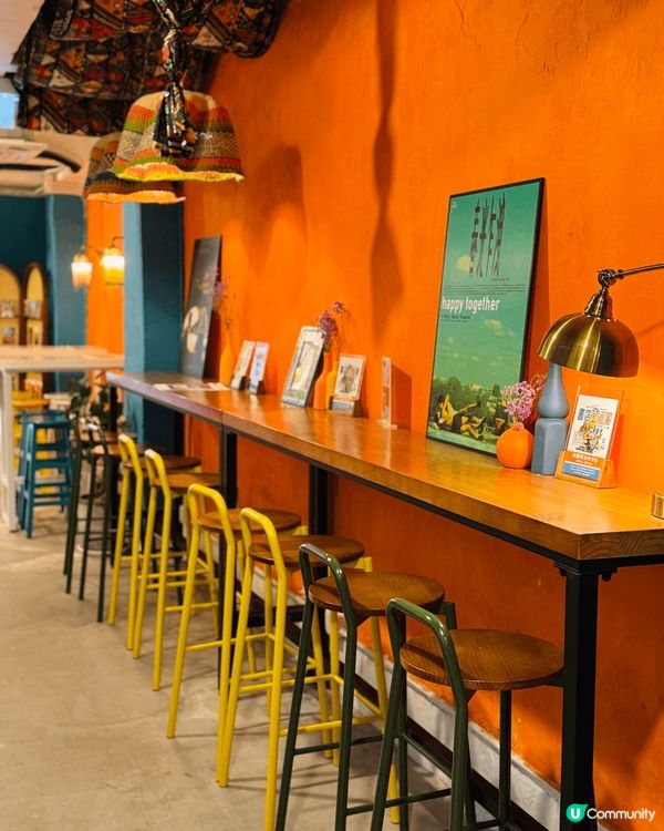 喺長沙灣開咗呢間非常有特色嘅民族風Cafe