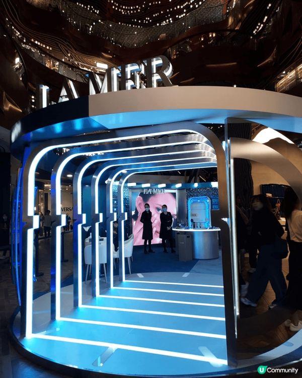 亞媽叫我幫佢去K11M買香水，經過見到lamer很靚埸境，見...