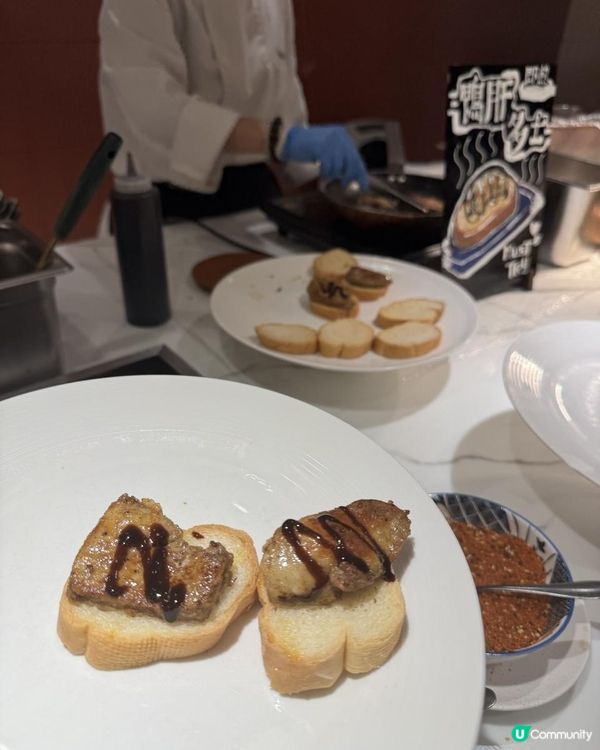 全新酒店式⾃助餐The Palate柏麗廳