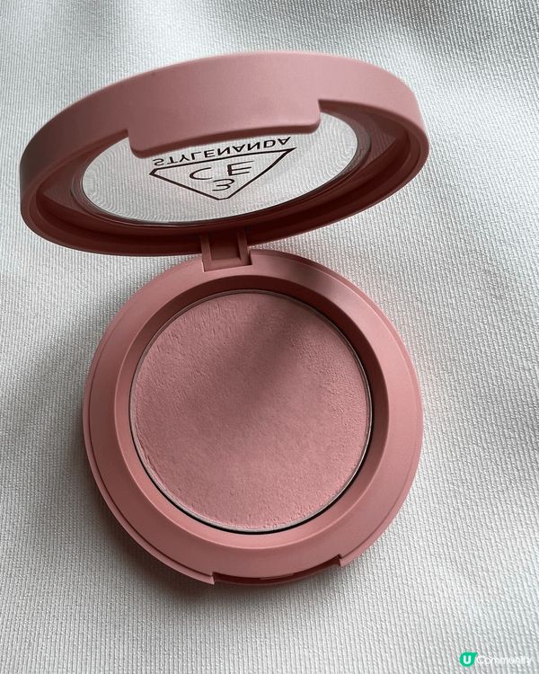 3CE嘅胭脂都唔需要多講,身邊嘅女性朋友個個都至少有一盒🤣我...