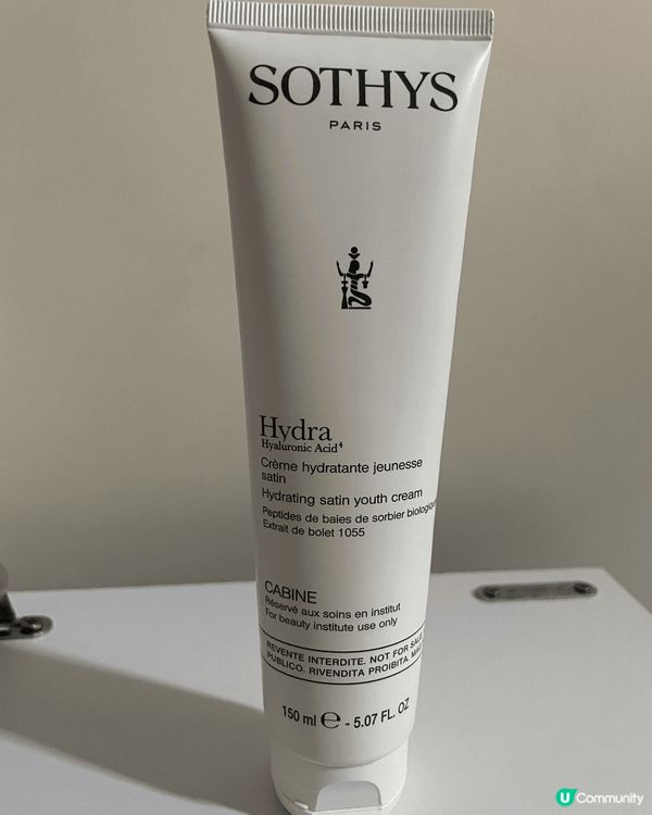 Mustela髮膚沐浴啫喱，適合兒童使用，徹底清潔，同時顧及...