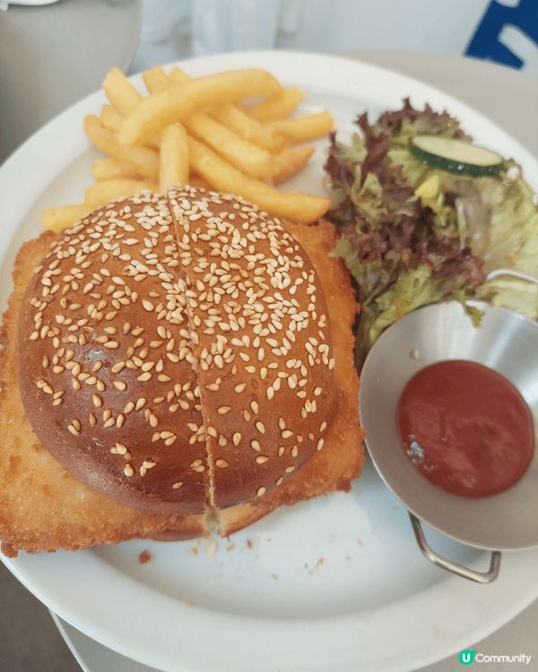 近期由飲Latta改飲Flat White, 因咖啡比例多一...